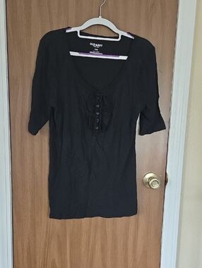 Old Navy Black Scoop-Neck Ruffle Button Front Top
